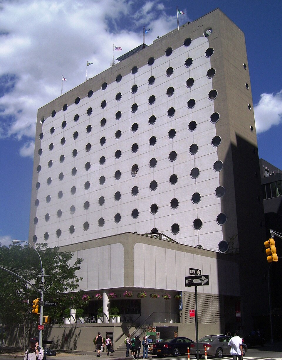 Maritime Hotel from south 2011